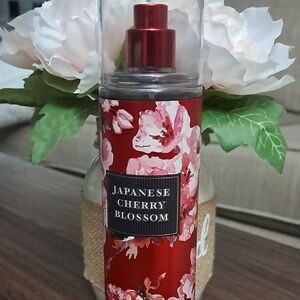 Japanese Cherry Blossom Body Mist - 8oz
